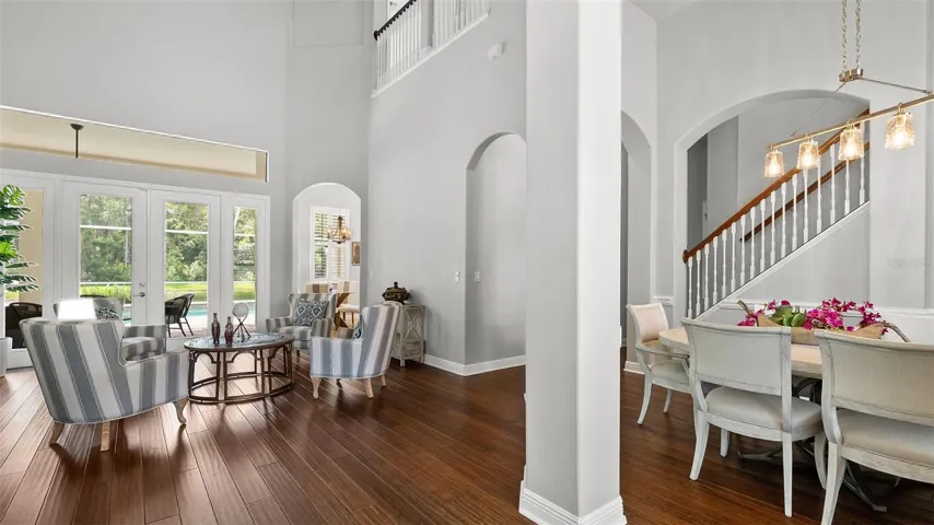 Interior Entryway/Formal Dining Room/Living Room