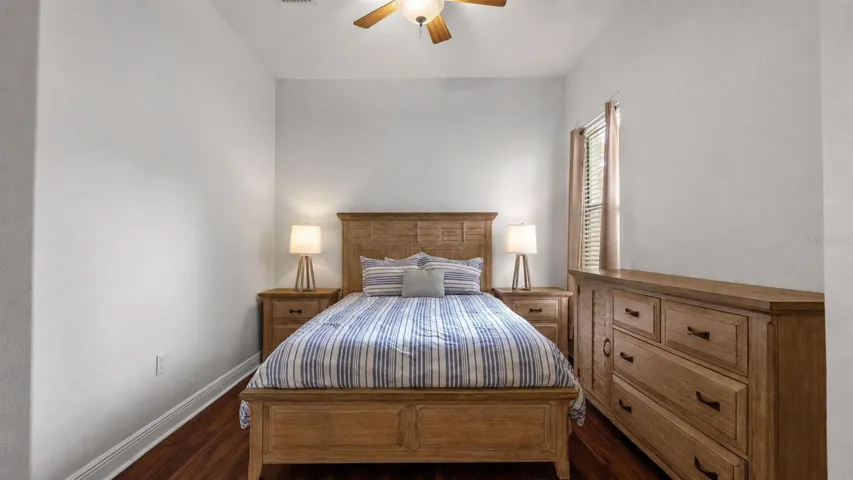 Bedroom-Main Floor