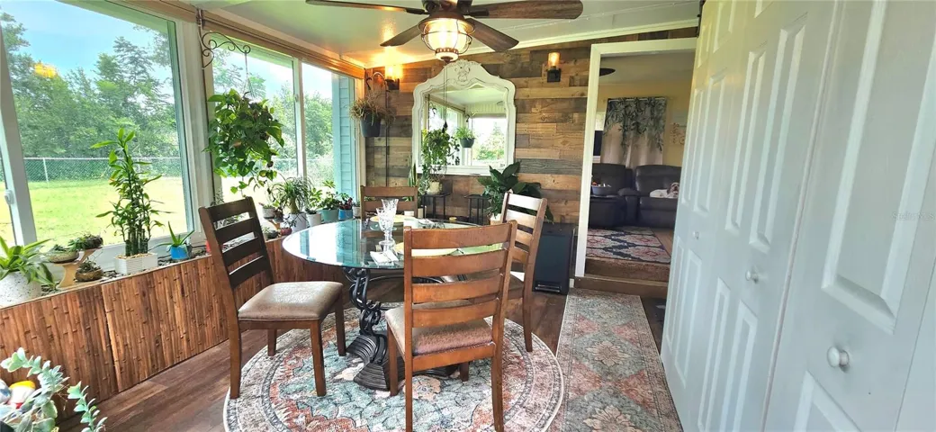 Dining Room/Type 3 Sunroom