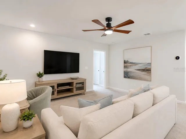 Loft - Virtually Staged