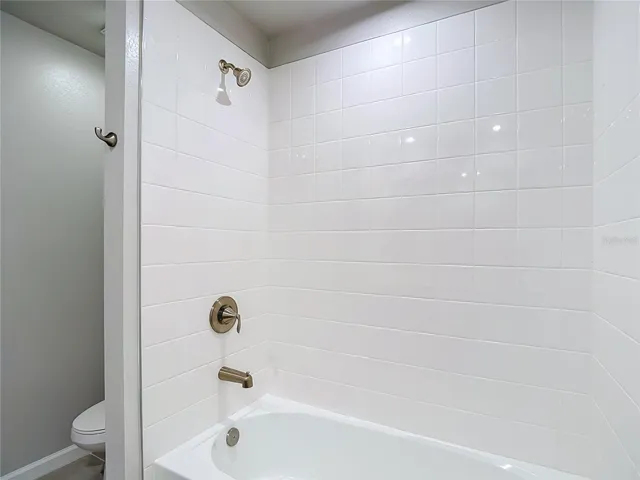 2nd Bathroom