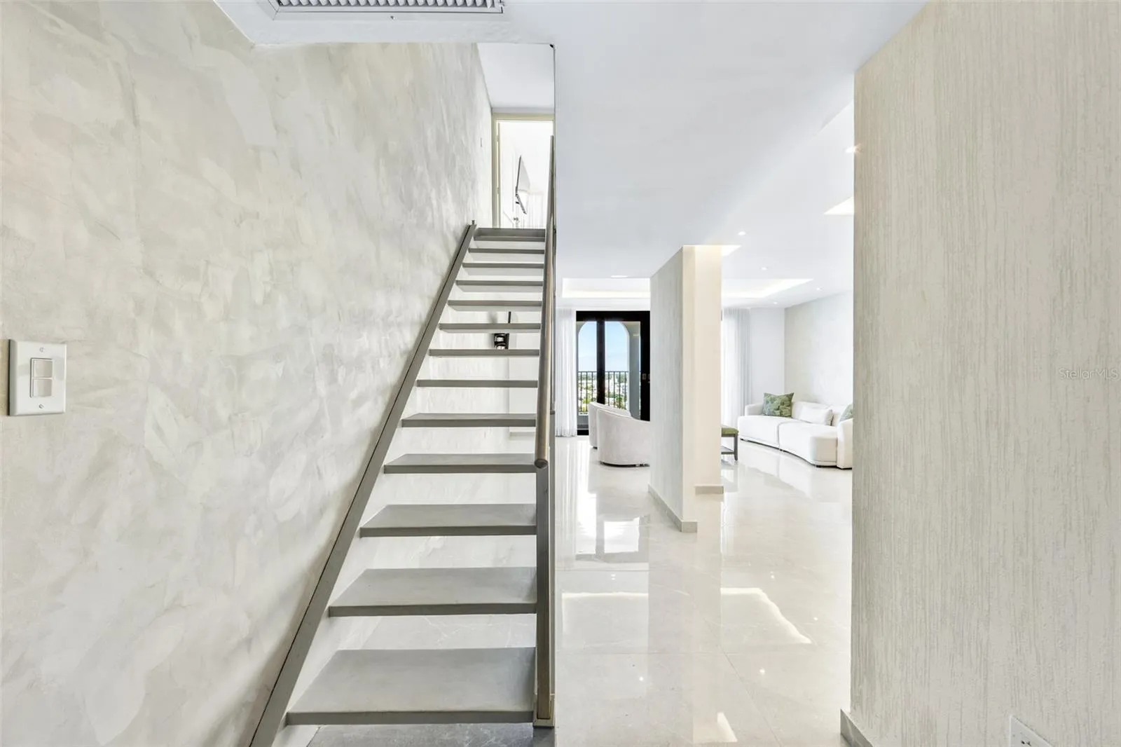 Interior Entryway