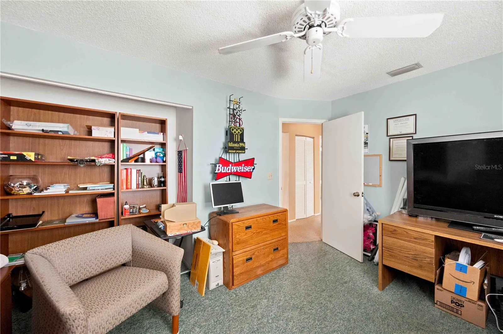 Bedroom/Office