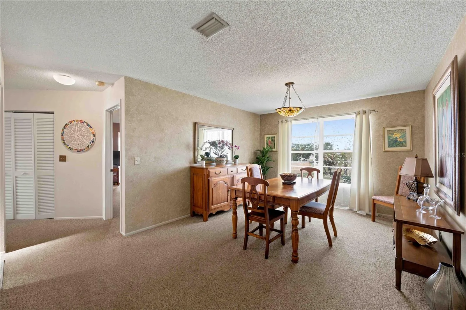 Formal Dining