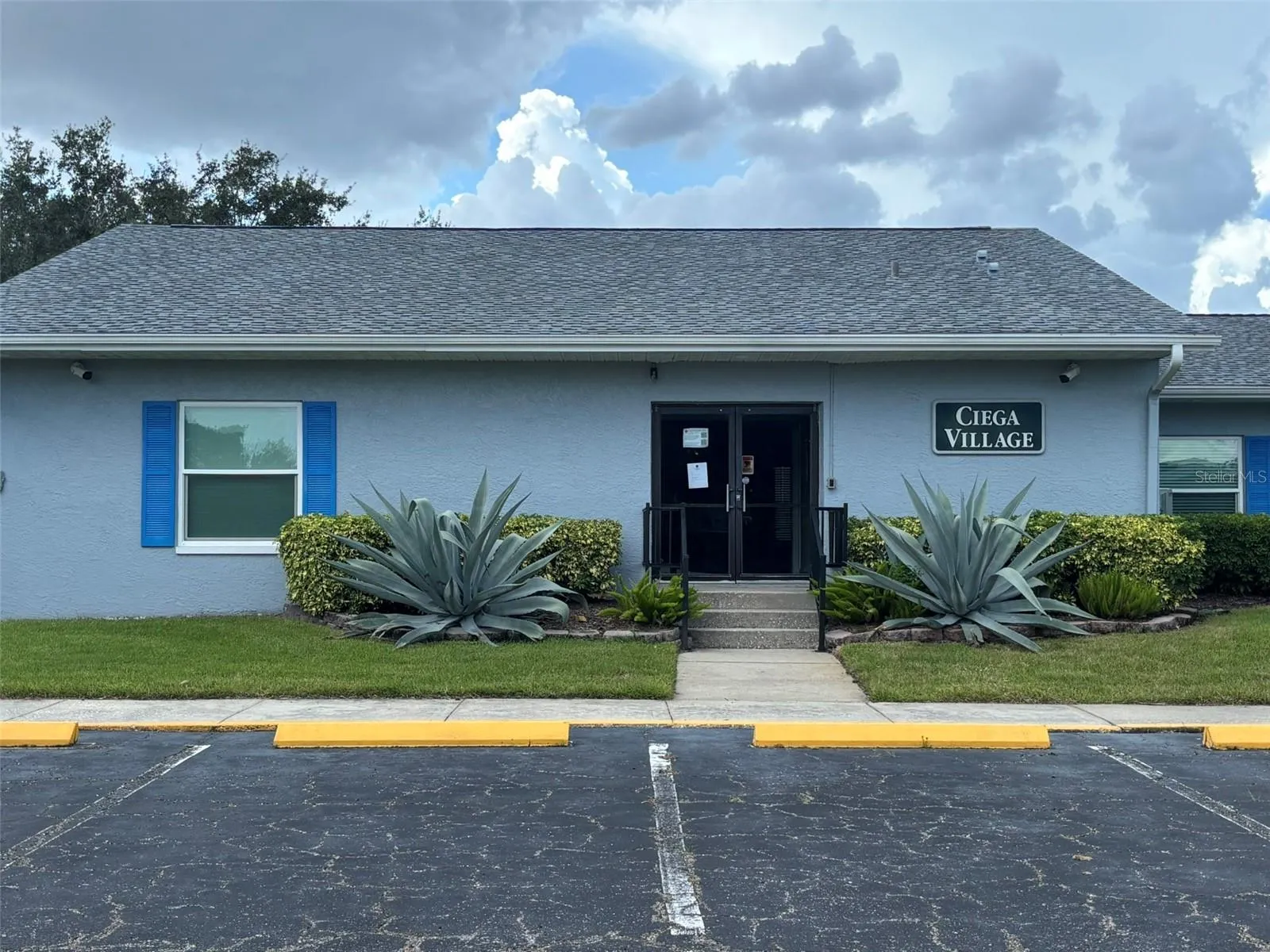 Club House
