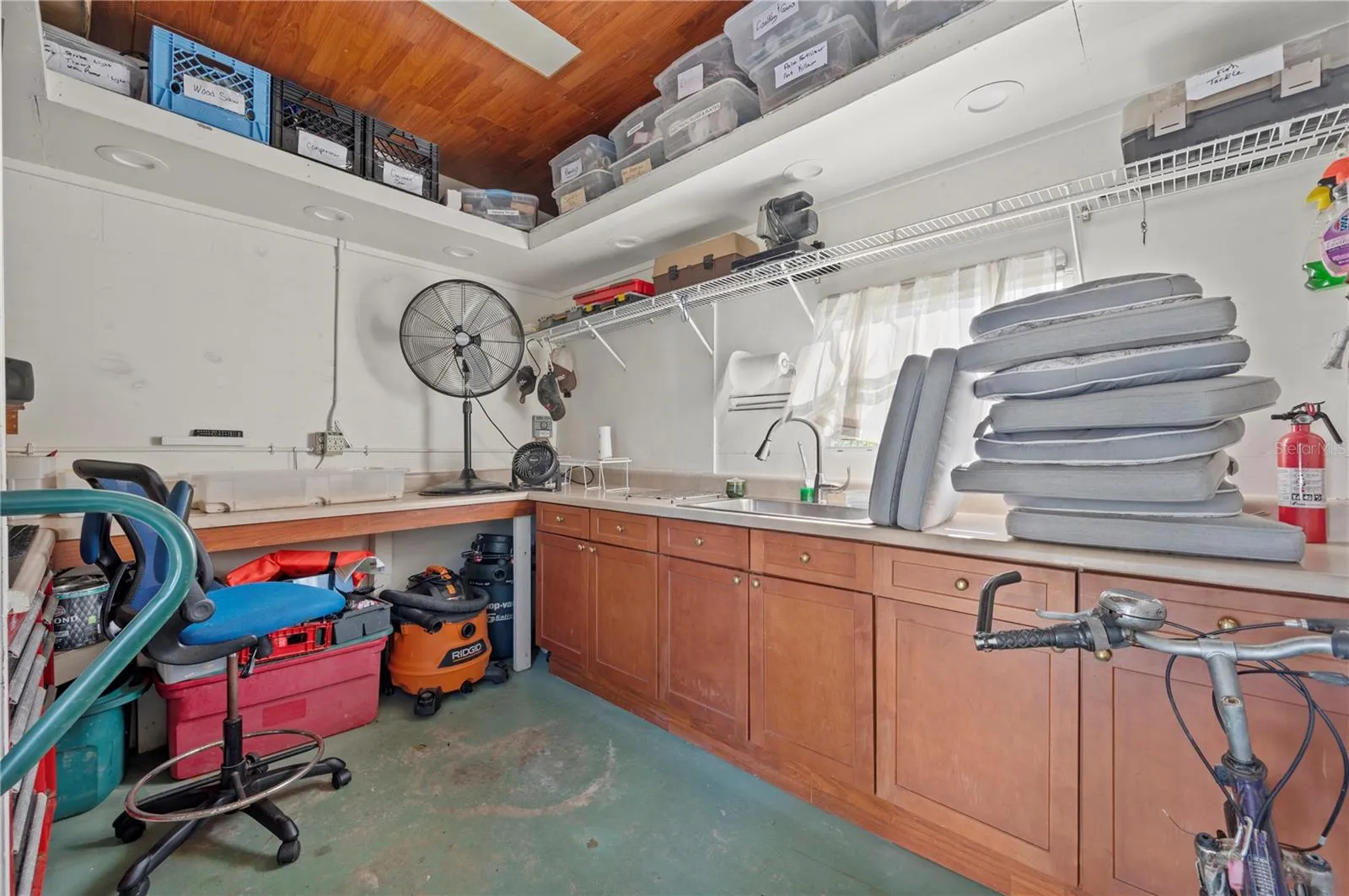 Shed