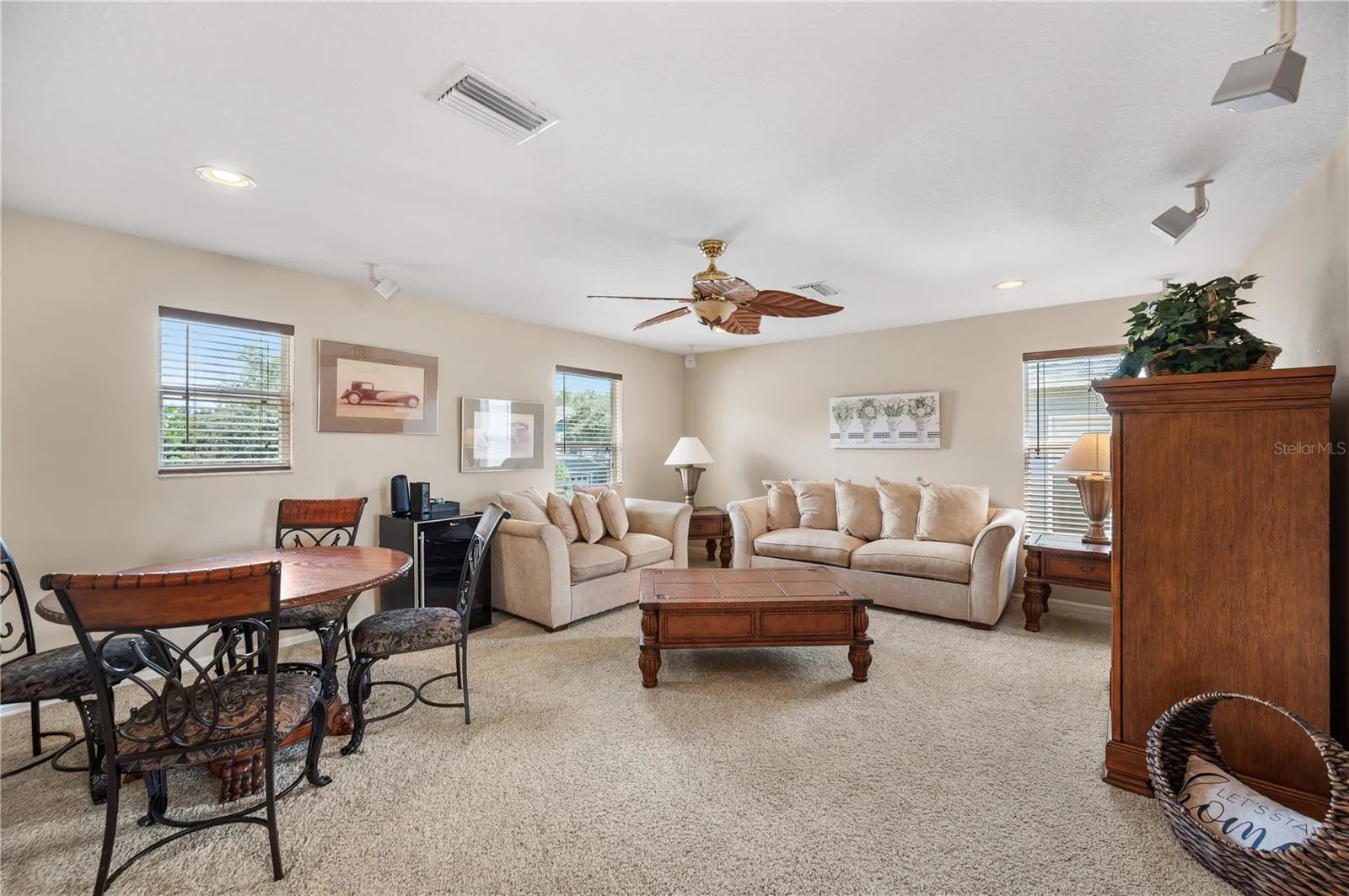 The 2nd floor flex space, how much fun is this , the space is VERY large and will accommodate a large group.