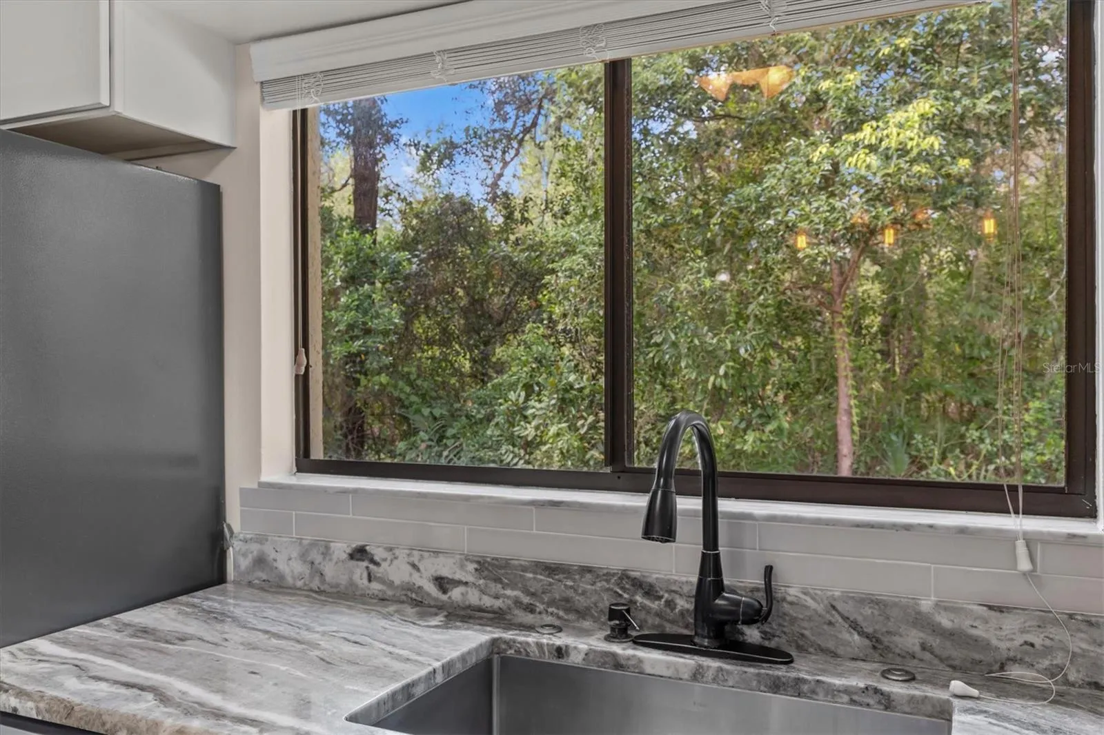 Granite Counters & Under-mounted Stainless Steel Sink