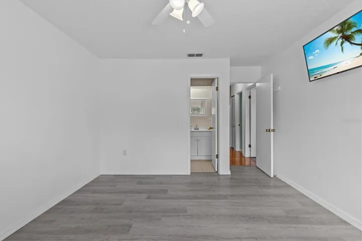 Primary Bedroom to Bathroom