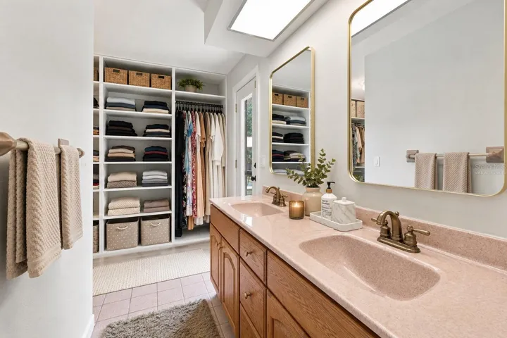 Primary Bathoom Walk out to Pool -Virtually Staged