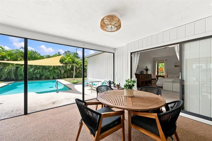 Outdoor Dining Area