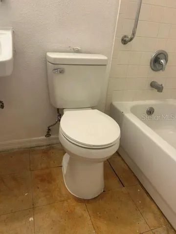 1170