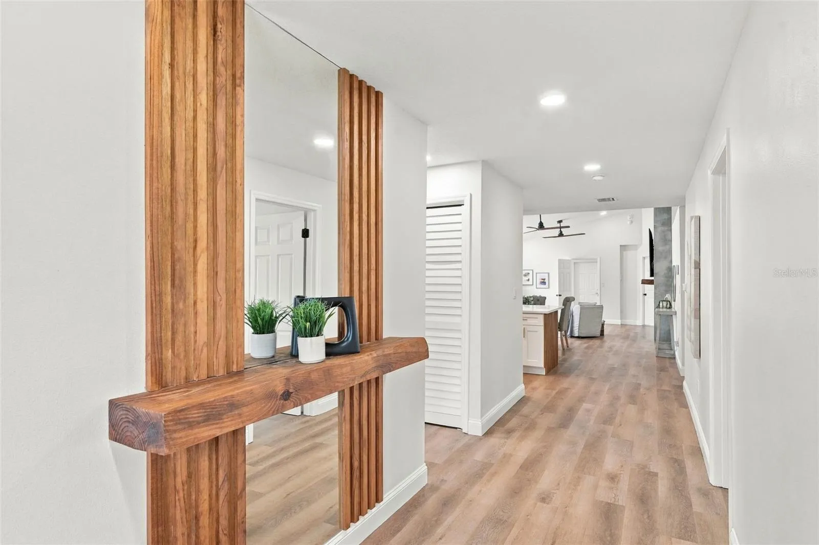 Entryway with carefully selected finishes.