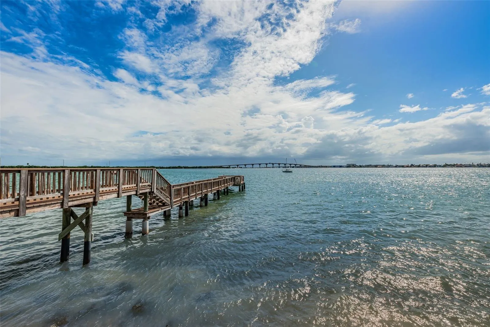 Private fishing pier.