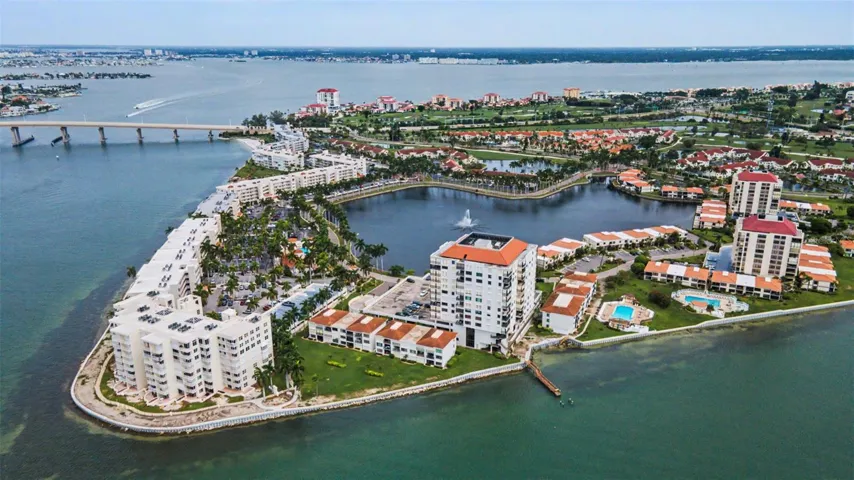 Bahia Point