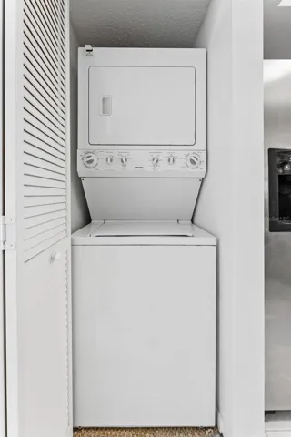 In unit washer/dryer