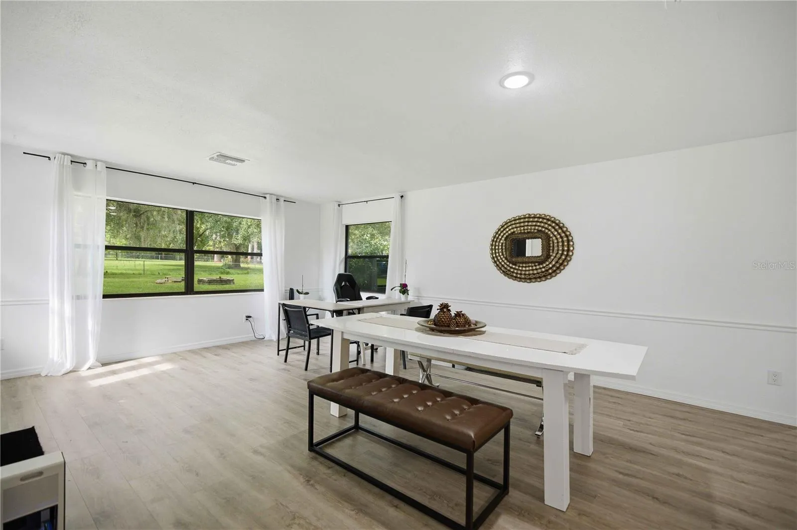 Dining / Office