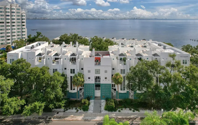 Welcome to Bayshore on the Boulevard!!!