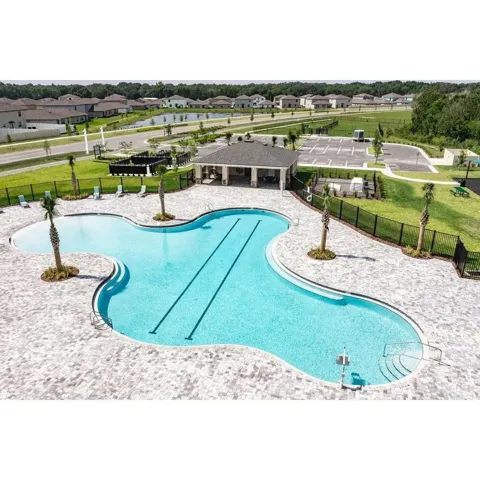 Pool Club House