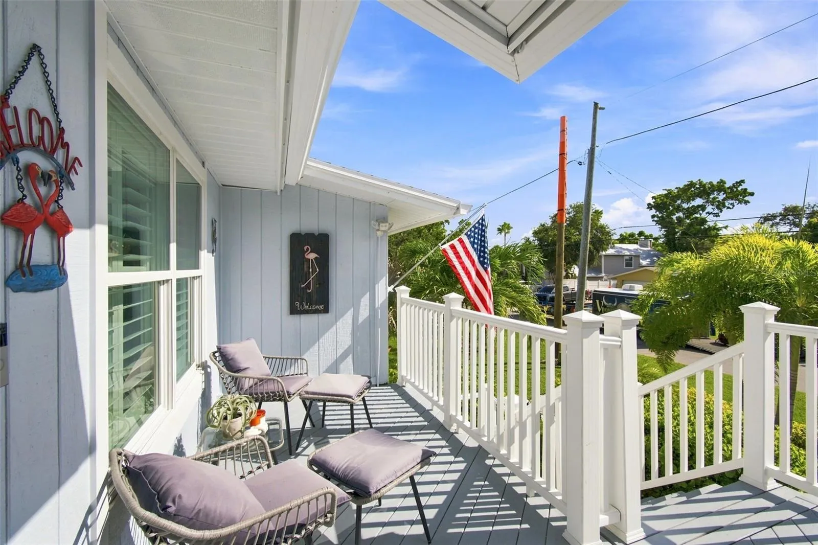 Front Porch/Deck