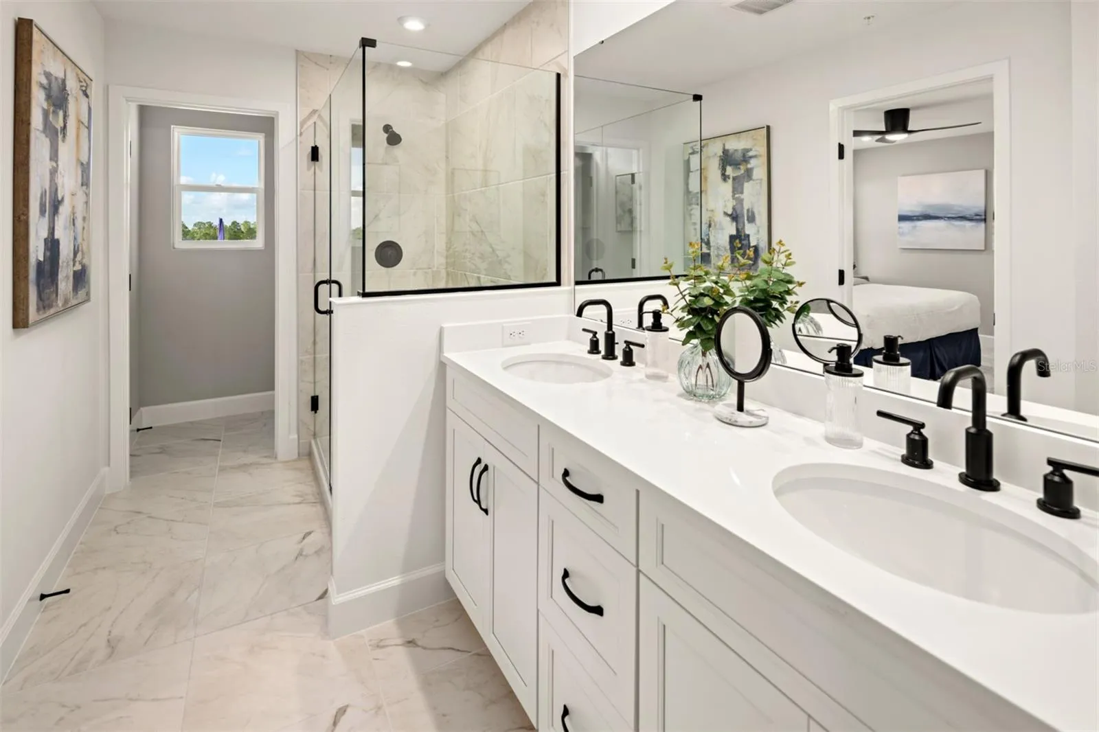 Gardenia Reserve Aurora Model Primary Bathroom