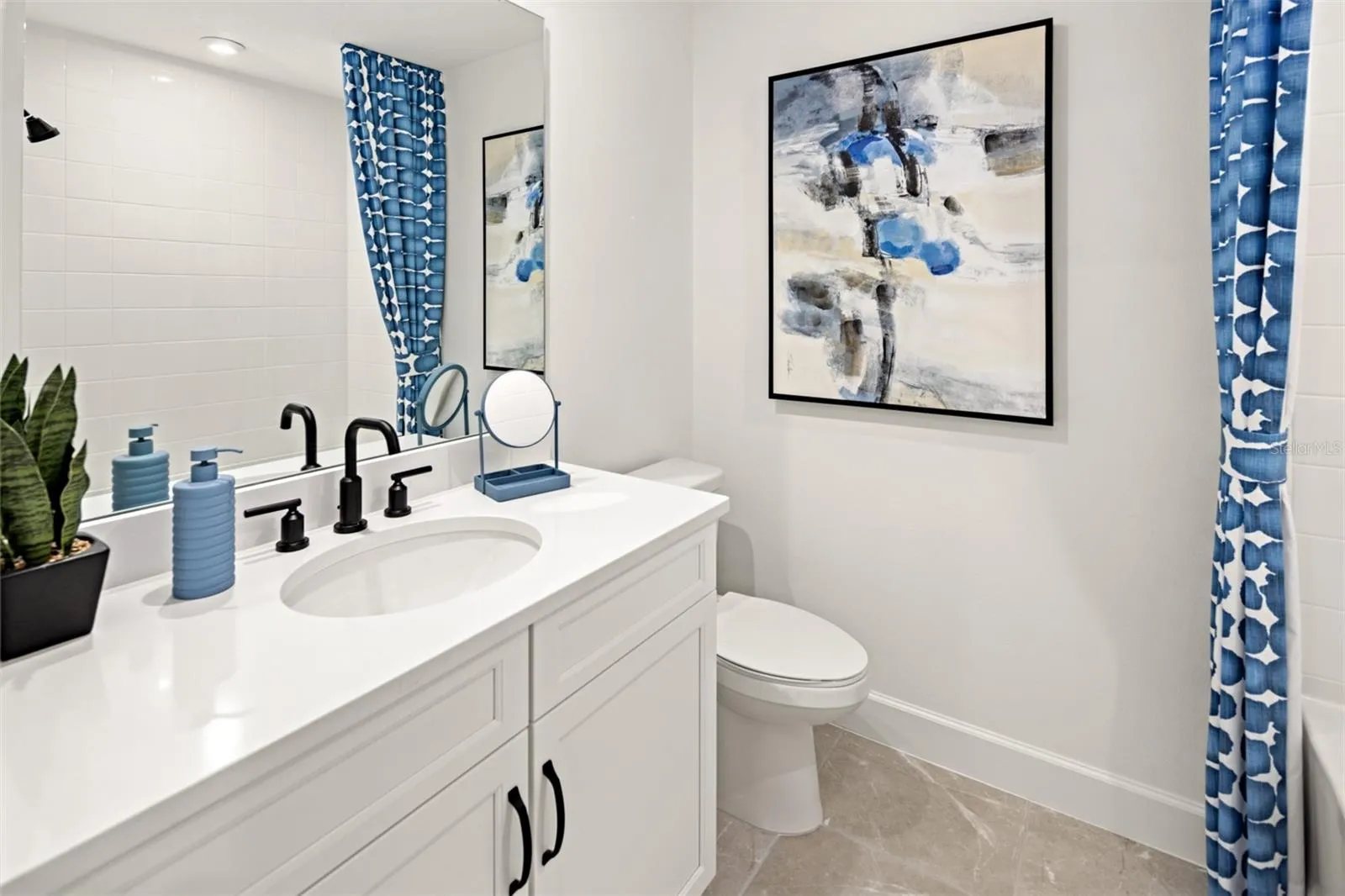 Gardenia Reserve Aurora Model Bathroom 2