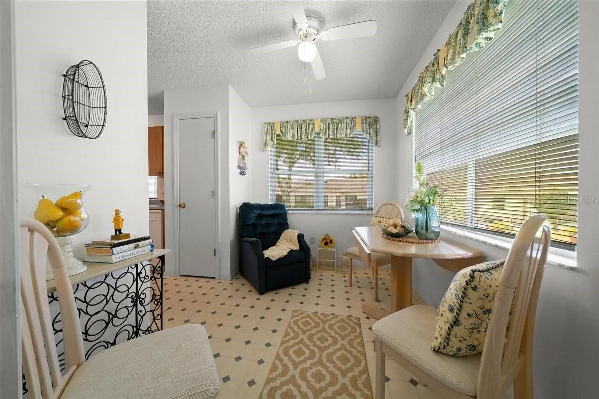 Kitchen Nook