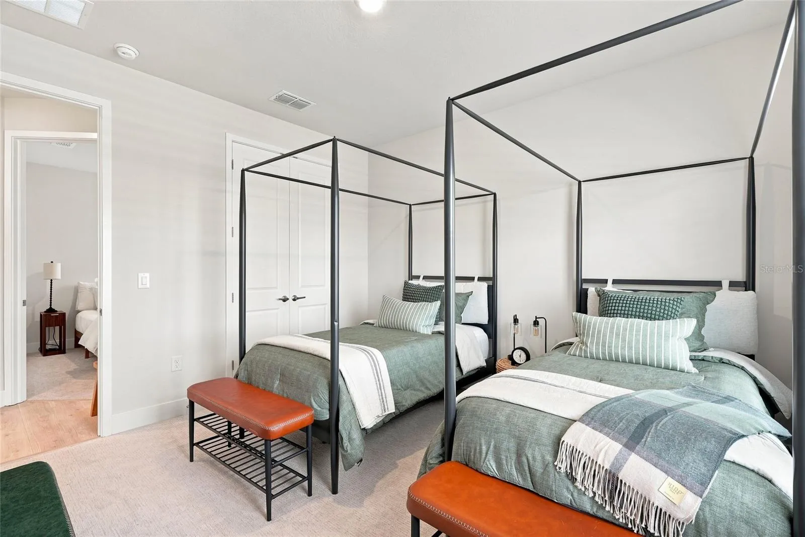 Guest Bedroom #1