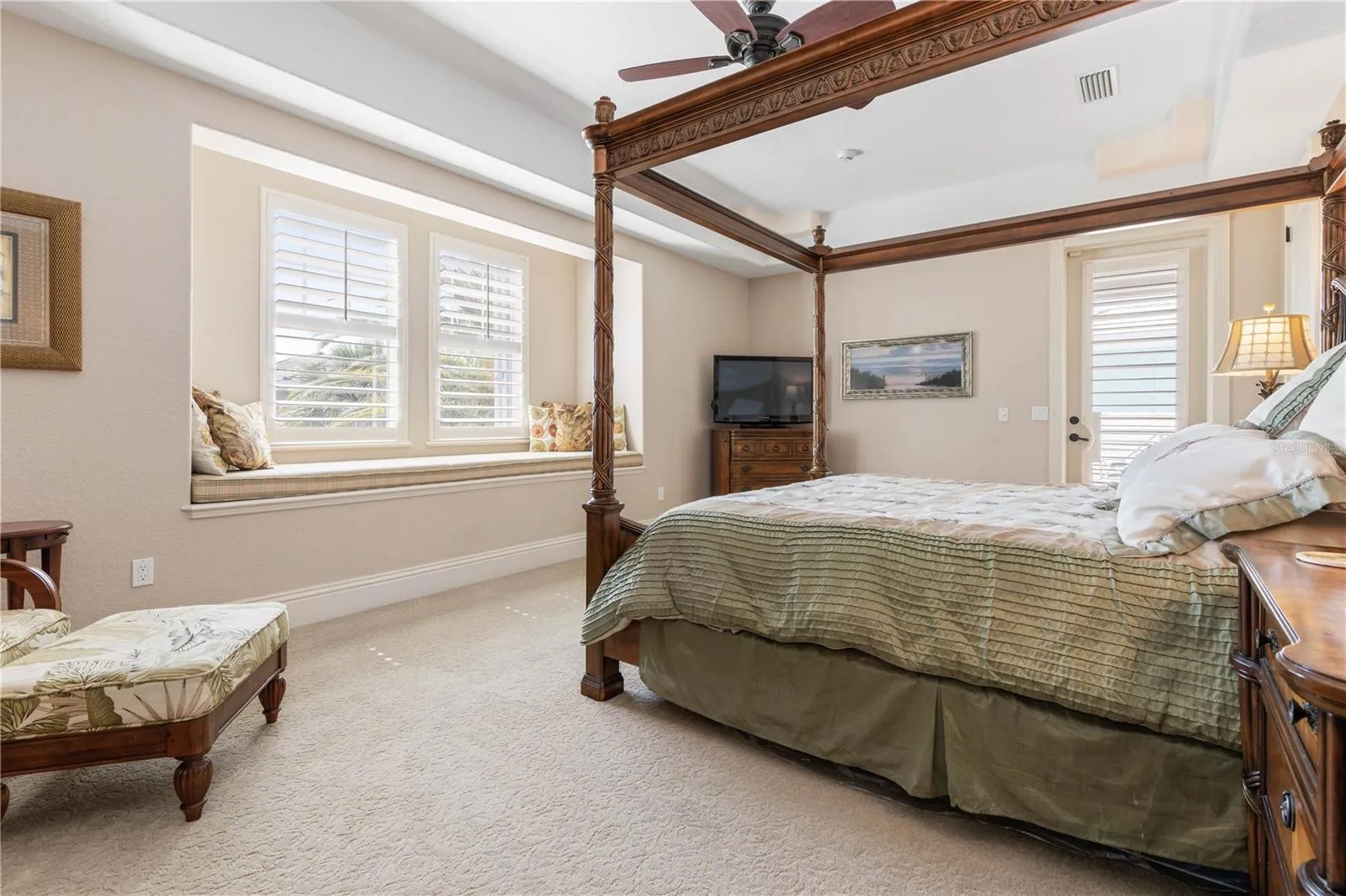 Primary suite