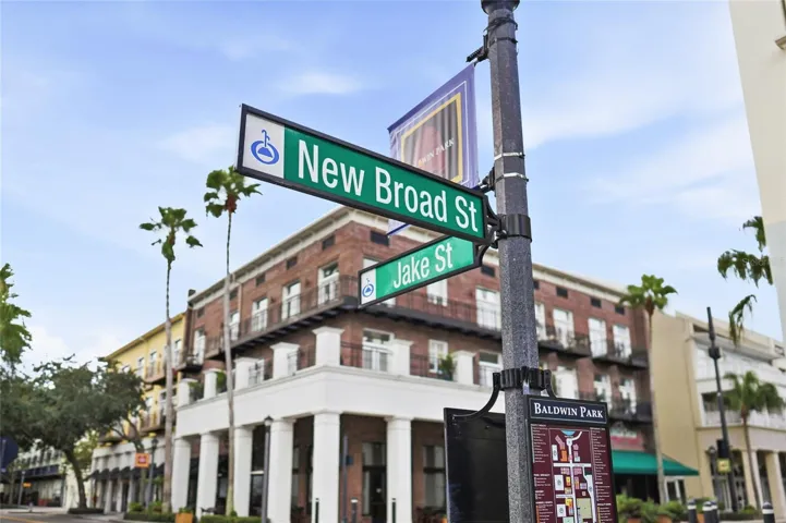 In the heart of Baldwin Park Village Center, with restaurants, shops and everyday conveniences close by