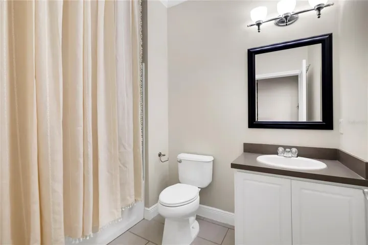2nd Bathroom