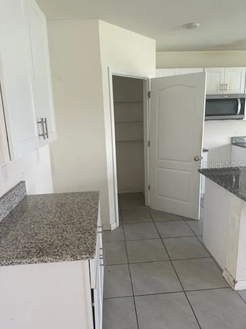 Spacious Kitchen