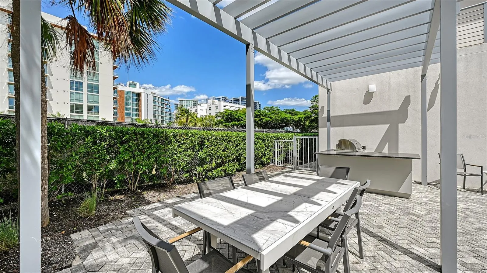 Outdoor eating area and grill area