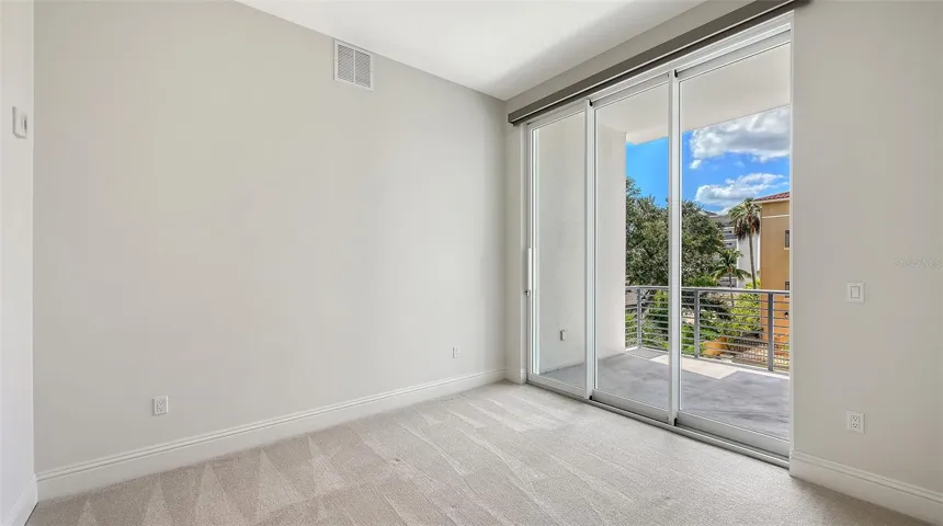 3rd bedroom now vacant