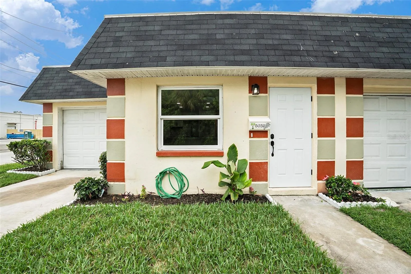 Exterior W/ Attached Garage