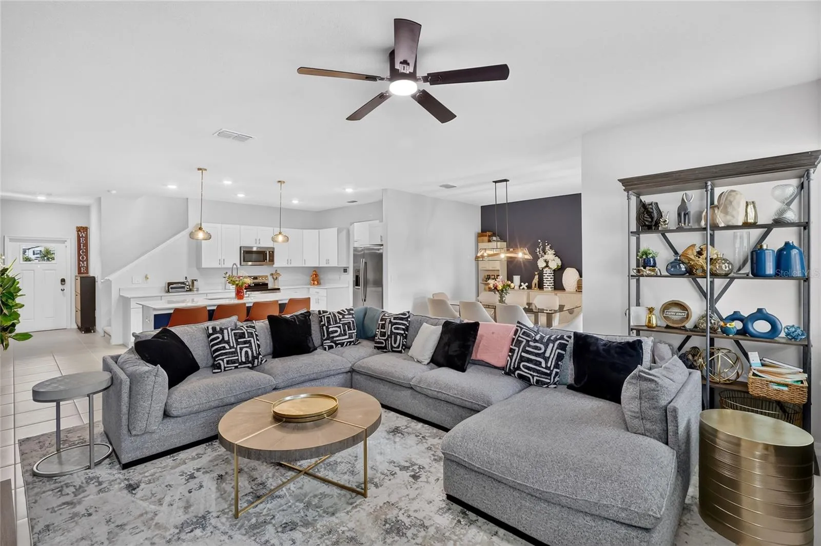 Lots of room for entertaining