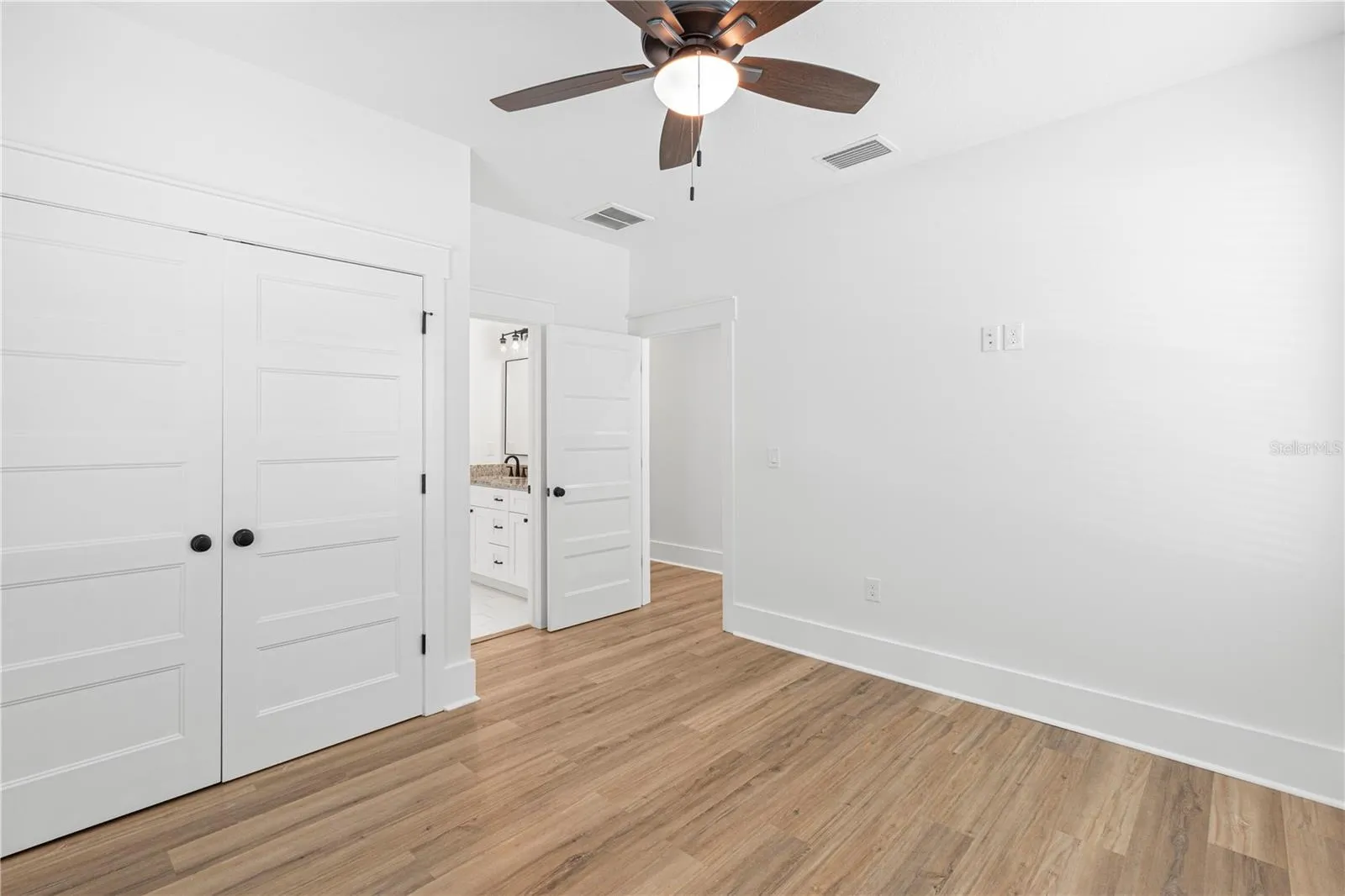 bedroom 4 (upstairs)