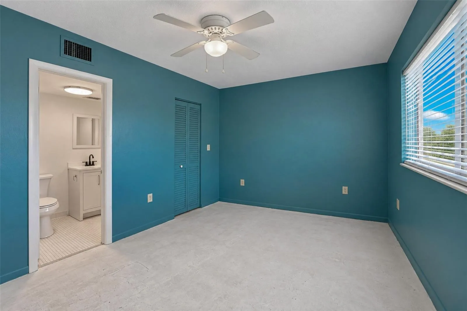 Secondary Bedroom
