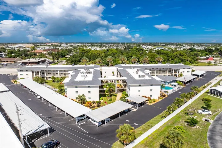 Welcome to 708 Tamiami Trail Unit # 317