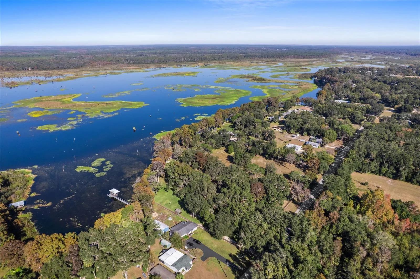 320 Feet on Unspoiled Lake Rousseau