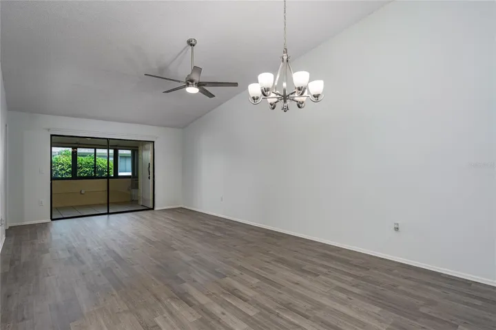 Living Room - Dinning