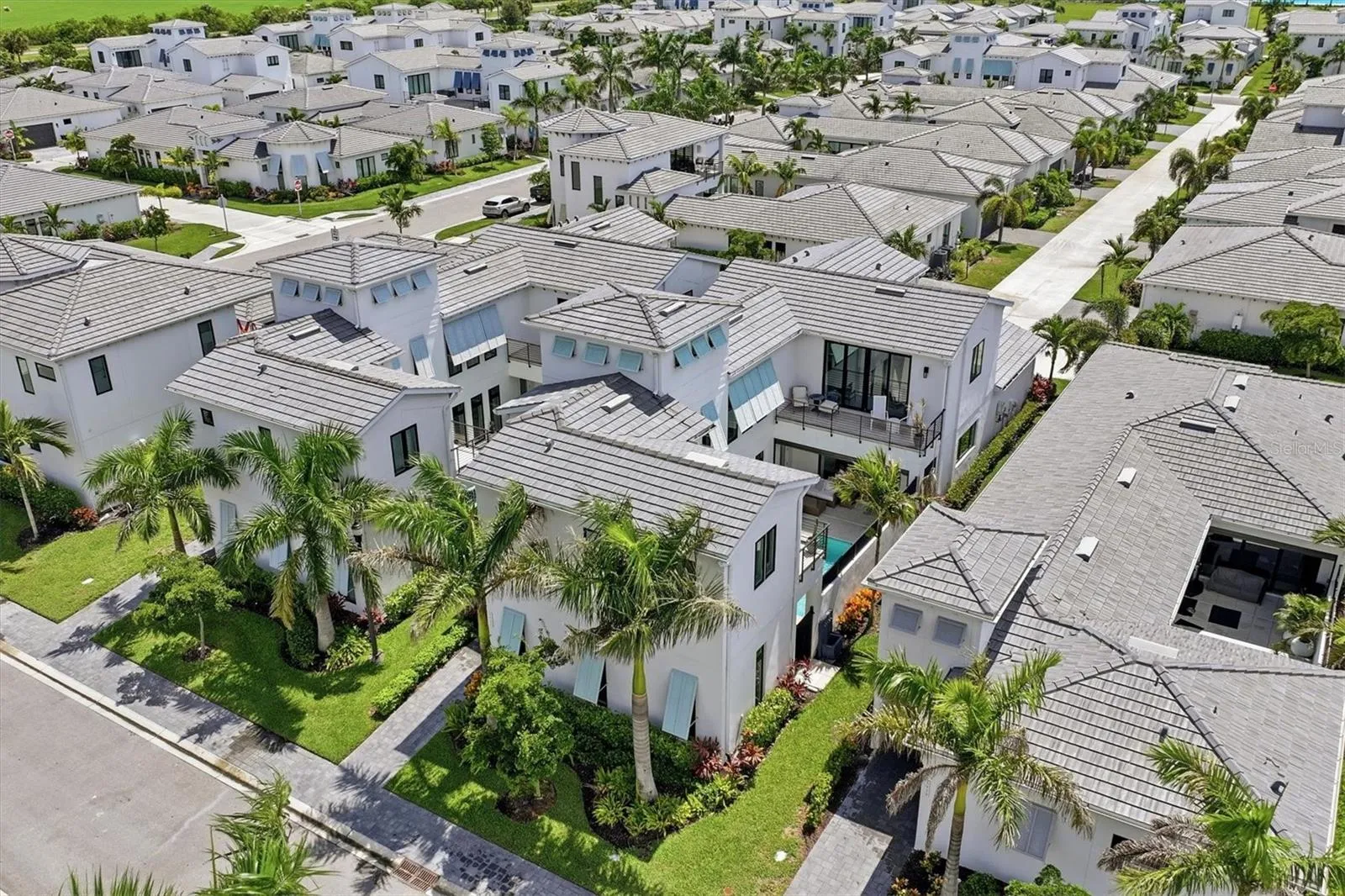 courtyard style floor plan