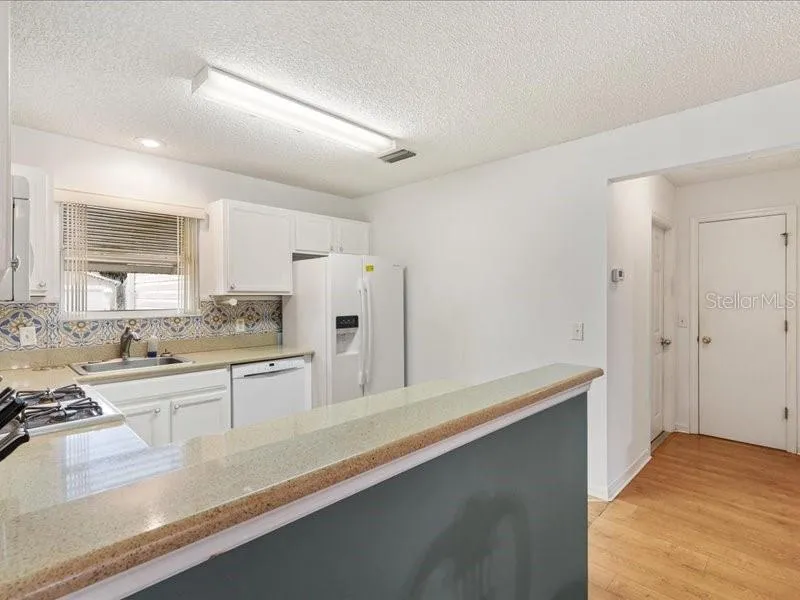 Nice Corrin serving bar