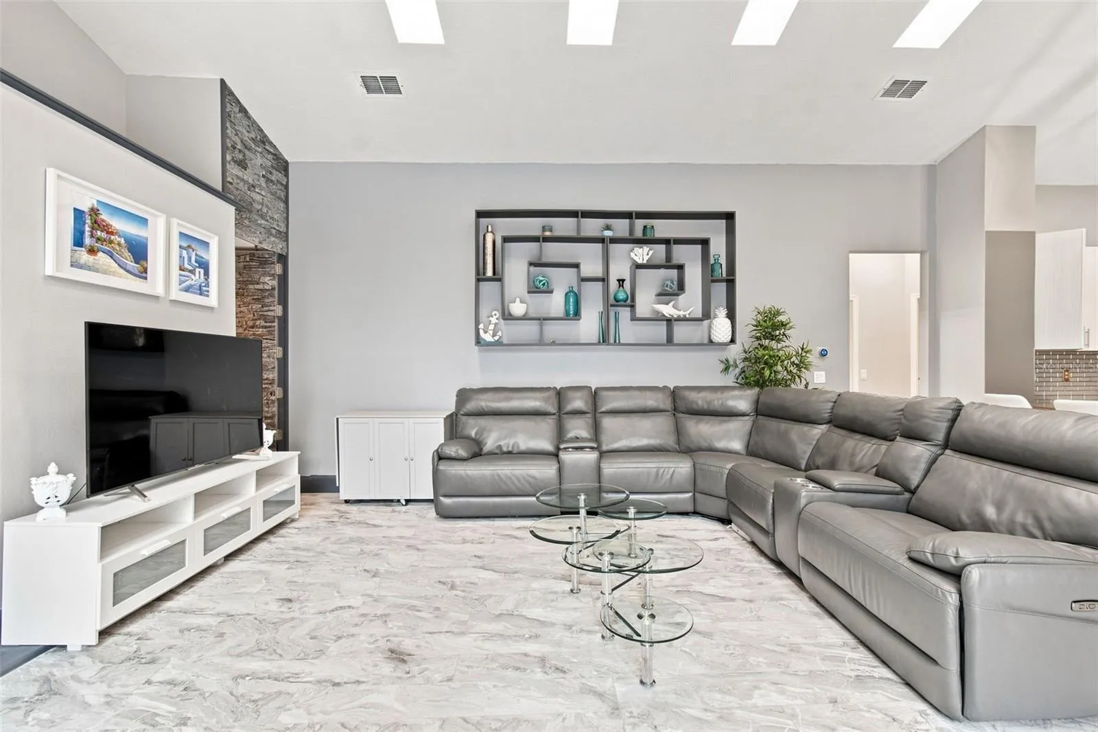 Family room overlooking pool