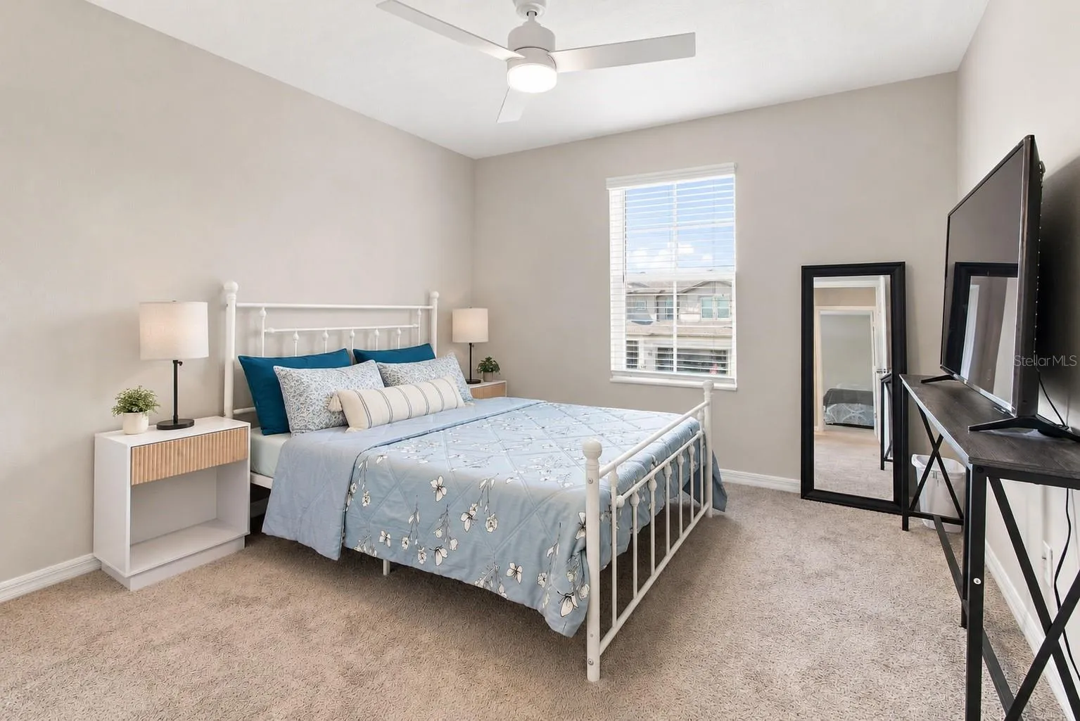 Bedroom 2/guest bedroom