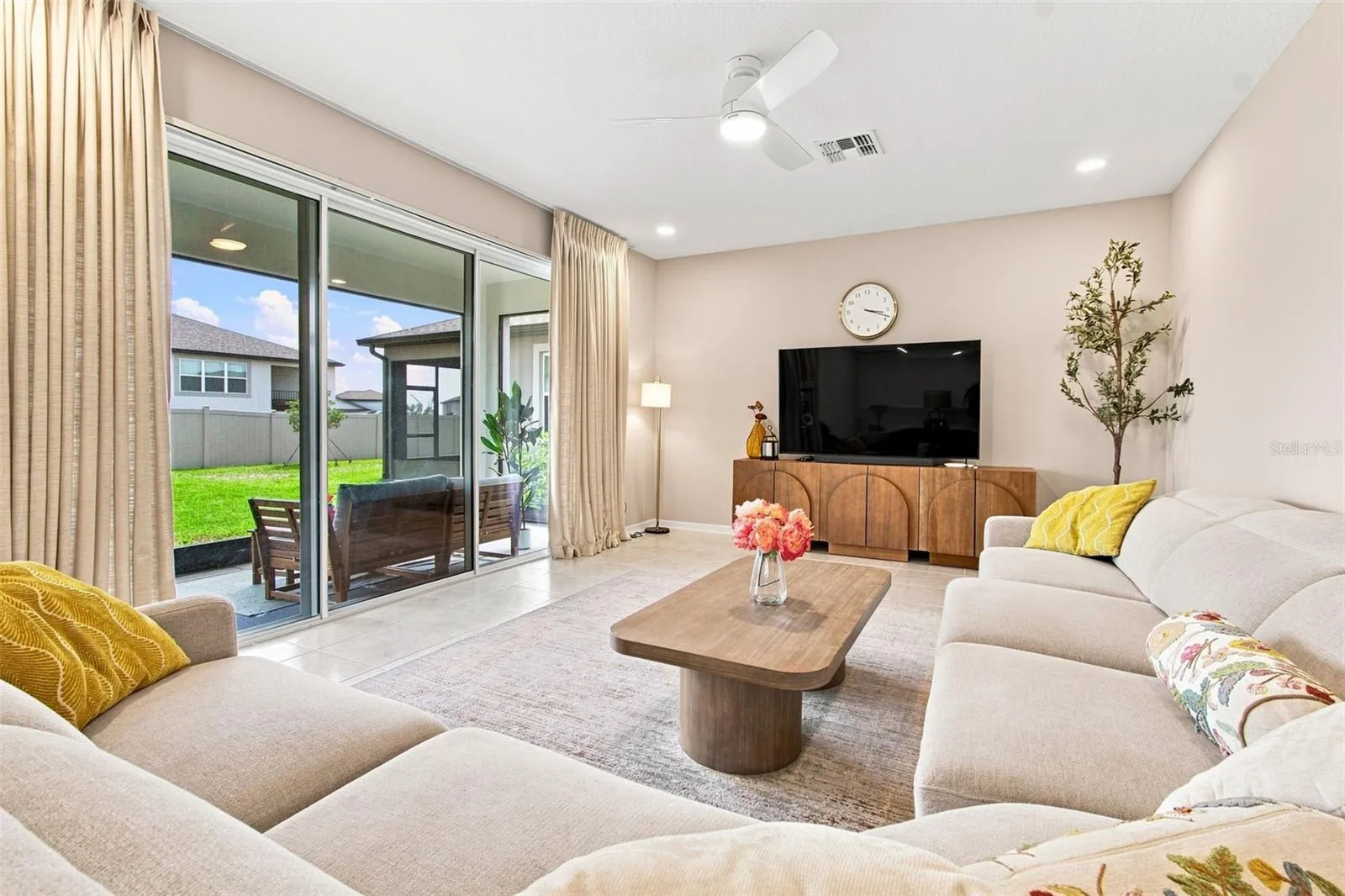 Living room that is open and inviting