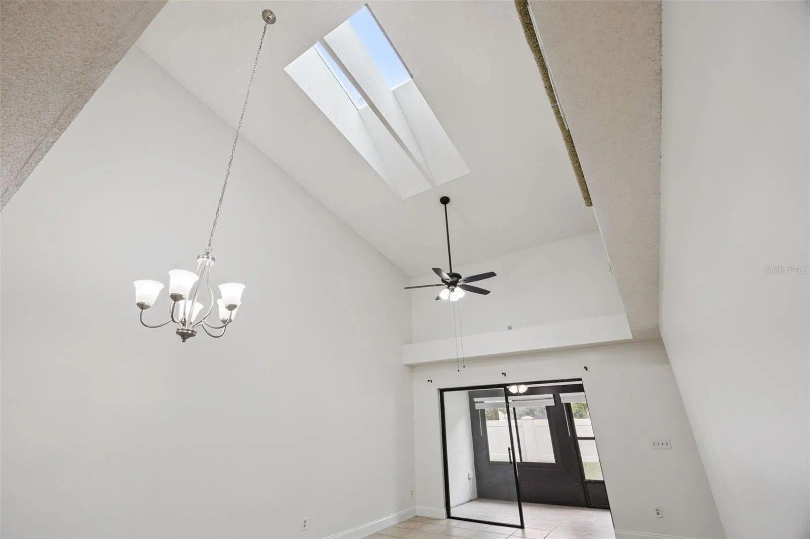 Living room high ceilings/sky light