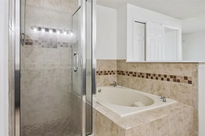 Primary bedroom shower/garden tub