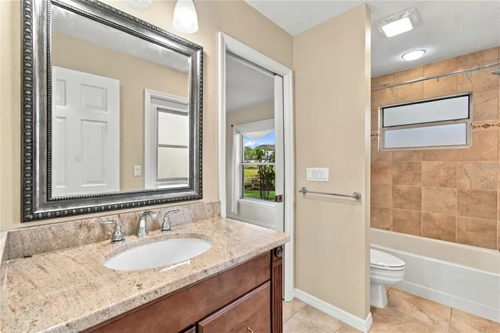 1st Ensuite Bathroom