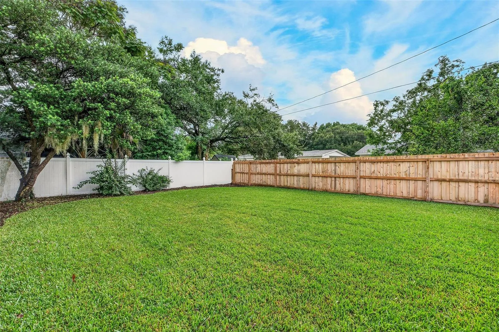 Fully fenced